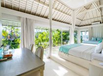 Villa Puro Blanco, Upstairs bedroom